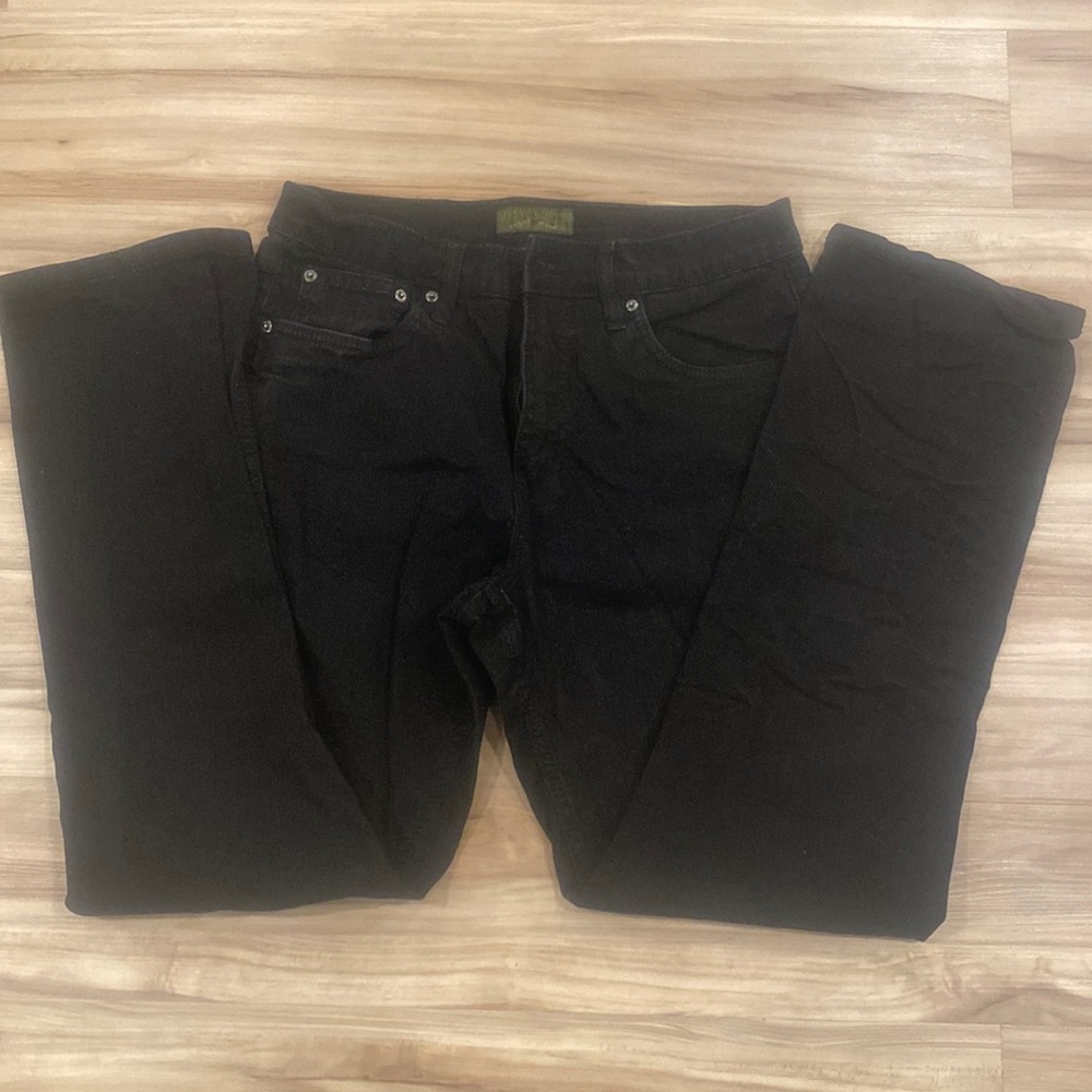 Urban Star black denim five pocket riveted jeans, Cotton/spandex blend. 32x31”
